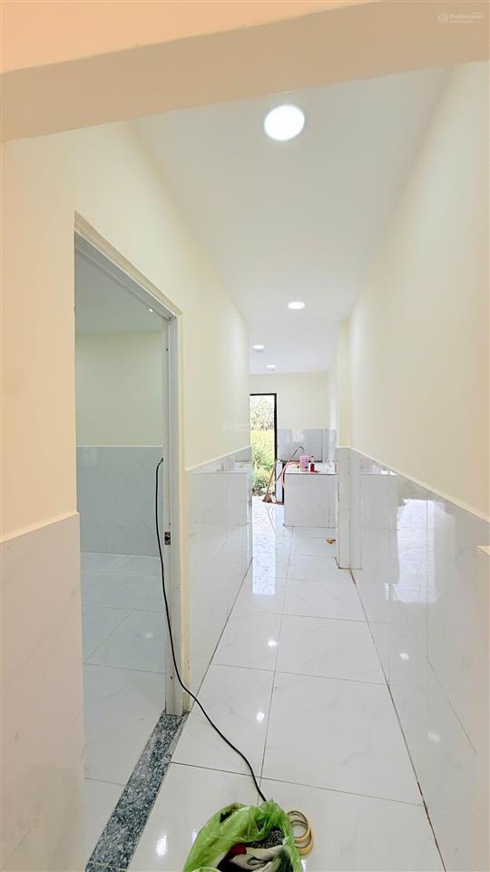 Cần tiền bán gấp 820tr nhà trệt lững 4x15 xuân thới sơn hóc môn