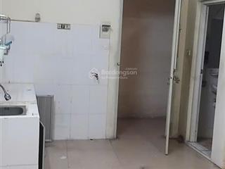 Cho thuê phòng trọ  tầng 3  chung cư tại ngõ 36 đào tấn (gần lotte), dt 25m2. vệ sinh khép kín