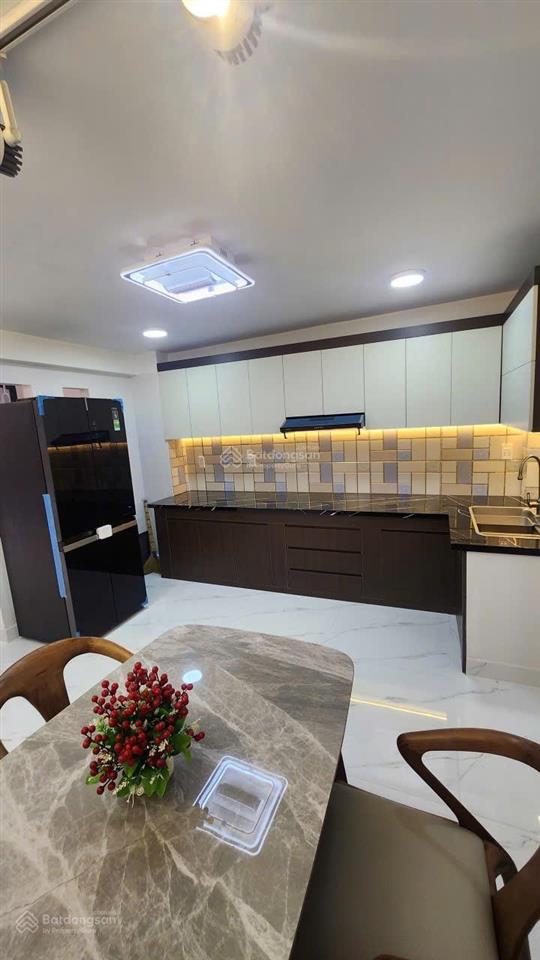 Bán nhà 52m2 tại huỳnh tấn phát  nhà bè. e 0933 573 *** gặp ti để xem nhà và tl với chủ