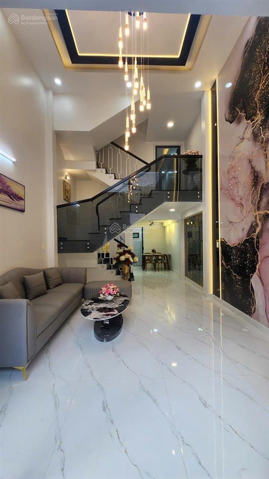 Bán nhà 52m2 tại huỳnh tấn phát  nhà bè. e 0933 573 *** gặp ti để xem nhà và tl với chủ