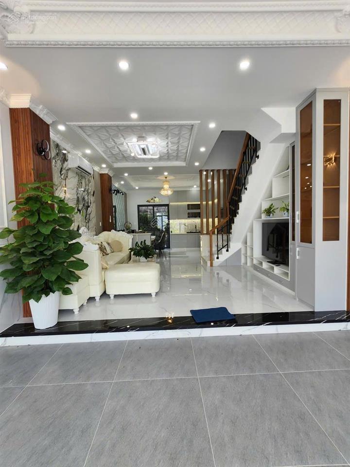Bán nhà 80m² đường đào tông nguyên, nhà bè.  0933 573 *** gặp ti để xem nhà và tl với chủ
