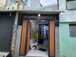 Bán nhà 37,5mv đường huỳnh tấn phát (quận 7 cũ). e 0933 573 *** gặp ti để xem nhà và tl với chủ.