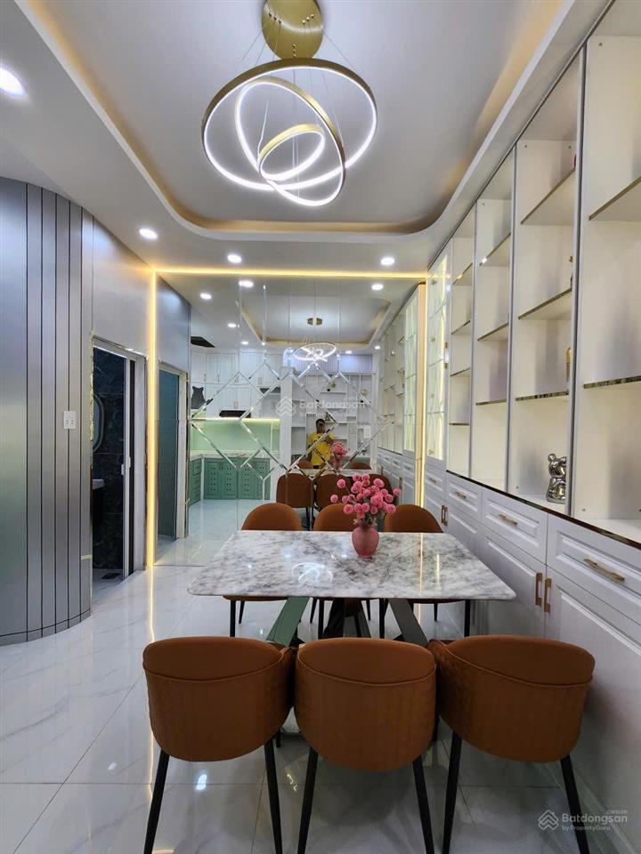 Bán nhà 56mv tại đường huỳnh tấn phát, xã nhà bè. e 0933 573 *** gặp ti để xem nhà và tl với chủ.