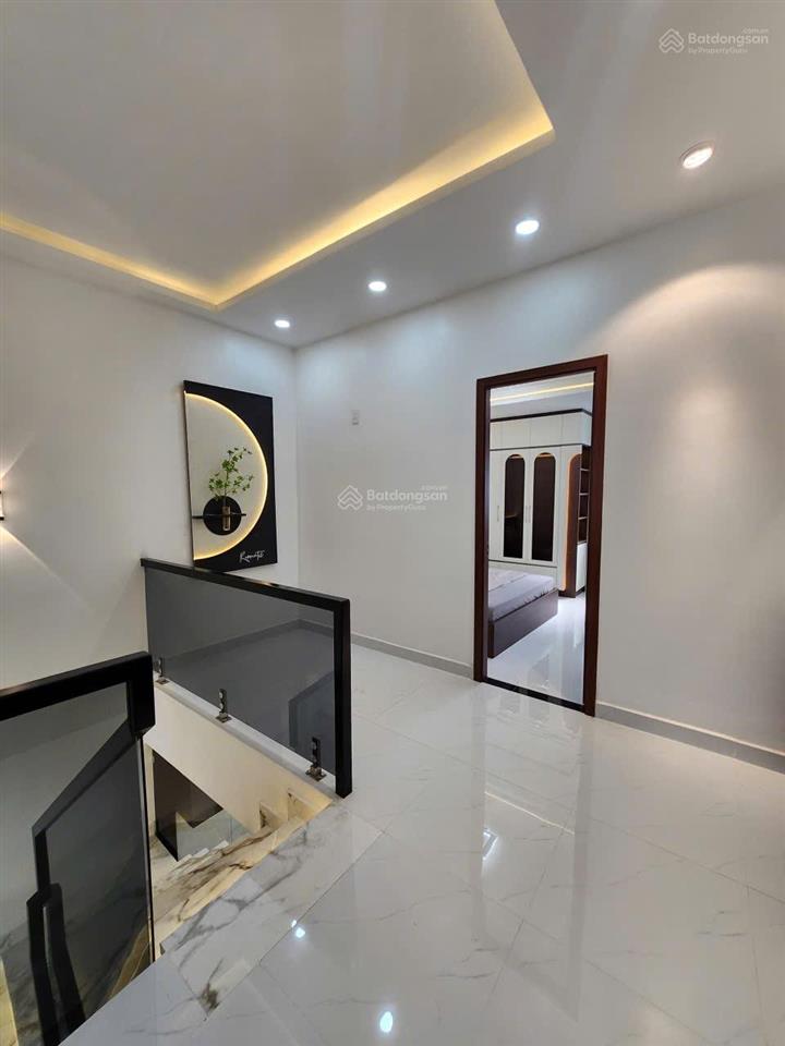 Bán nhà 54,6mv tại đường bùi văn ba  quận 7 cũ. e 0933 573 *** gặp ti để xem nhà và tl với chủ.