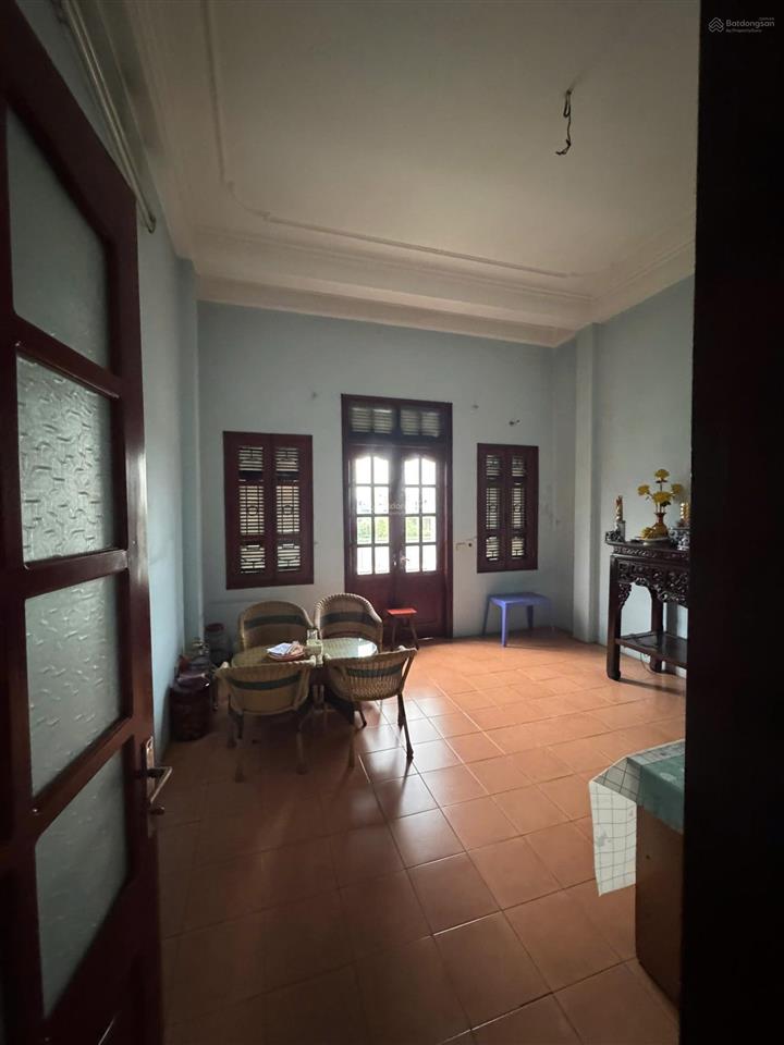 Gấp! bán nhà mặt phố quang trung hà đông, mặt tiền rộng, vị trí đẹp