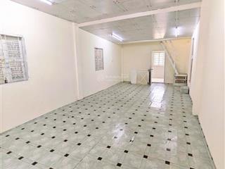 Bán nhà q. 10, thành thái 62m2 nở hậu sát mặt tiền 3 tầng không quy hoạch 6.x tỷ