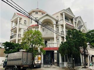Gía tốt qúa! bán gấp biệt thự sân vườn ven sông đường 34, an phú, q2  12x18m 3 tầng 44 tỷ về 35 tỷ