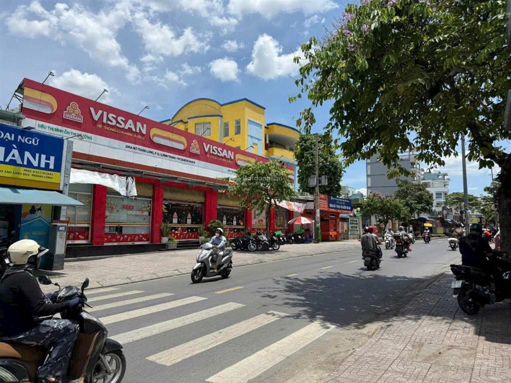 Bán gấp khuôn đất siêu khan hiếm đường nb trần não ,an khánh ,17x21 mgía siêu tốt 69 tỷ145tr/m2