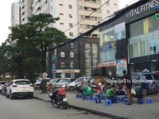 Mảnh đất vàng có nhà c4 trung tâm ngô thì nhậm 51m2 mặt tiền 5,4m ô tô vào nhà, giá chỉ 10 tỷ 9