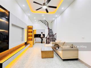 Bán nhà mới đẹp khương hạ 37m, 5,5 tầng, nội thất đẹp ở ngay vài bước ra ô tô chỉ 8,7 tỷ