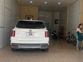 Bán nhà mặt tiền đường tỉnh lộ 43 hướng gần cầu vượt gò dưa, bề ngang 5,5m  giá 13 tỷ thương lượng