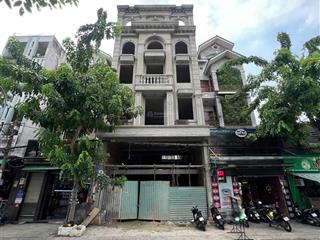 Siêu phẩm tòa nhà mt tân sơn, dt 7.8x23  hầm 6 tầng  giá 26 tỷ  ngay cổng t3