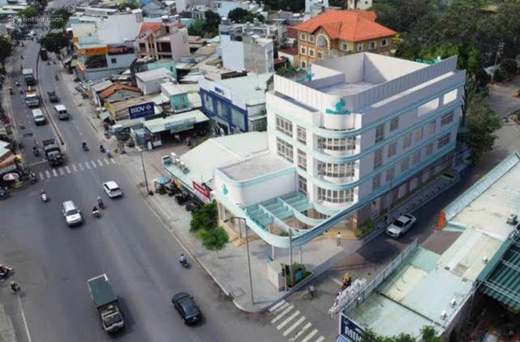 Bán tòa nhà góc 2mt nguyễn oanh  bv hoàn mỹ thuê 350tr/th  dt 16x42m  dtsd 1300m2  giá 80 tỷ