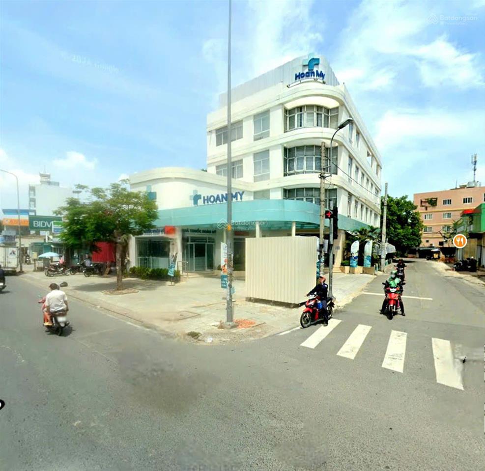 Bán tòa nhà góc 2mt nguyễn oanh  bv hoàn mỹ thuê 350tr/th  dt 16x42m  dtsd 1300m2  giá 80 tỷ