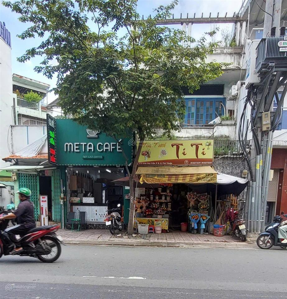 Cần tiền bán nhanh mt trần huy liệu pn  dt 10.5x16m  xd hầm 7 tầng  hdt 70tr/th  giá 28 tỷ