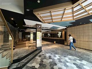 Cho thuê nhà phố 11 lê qúy đôn, quận 3, 12x25m phù hợp kinh doanh nhiều ngành nghề