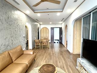 Chính chủ bán gấp căn 3n góc 90m2 full đồ cực đẹp tại t&t định công giá cực ưu đãi.  0327 304 ***