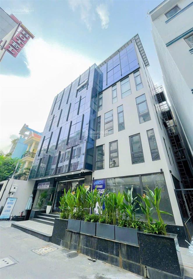 Sàn vp hiện đại ngay pullman, quận 1. diện tích thuê đa dạng 170m2 chỉ 39 triệu/tháng