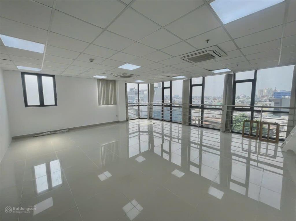 Văn phòng phùng khắc khoan, quận 1, view đẹp, tiện nghi đầy đủ, chỉ 39tr/tháng, có sẵn nội thất