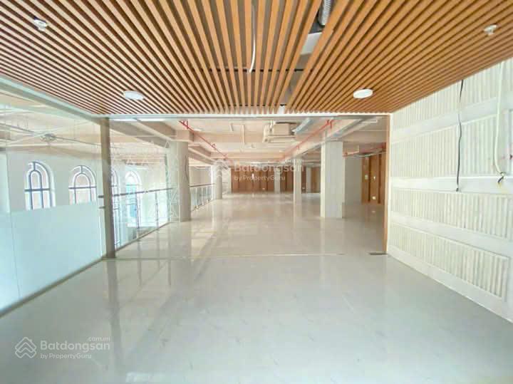 Văn phòng b mặt tiền tôn đức thắng, quận 1  giá tốt chỉ 79tr/220m2  cơ hội vàng cho doanh nghiệp!