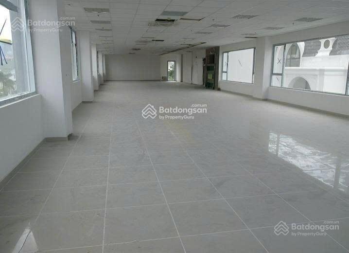Văn phòng đẹp nguyễn thị diệu, quận 3  gần cv tao đàn  190m2 giá 39tr. tel 0919 167 ***