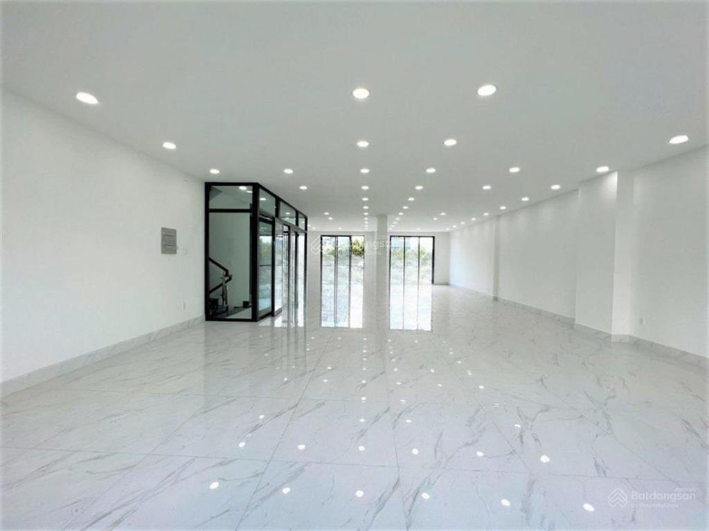 Building mt vip sang trọng nguyễn đình chiểu, q3 chỉ 110tr/490m2 nhiều ưu đãi, vị trí đắc địa dễ kd