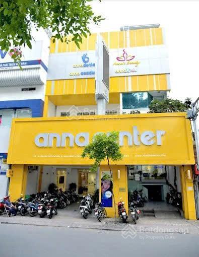 Vị trí gần sân bay ! mặt tiền phổ quang, tân bình. 15x30m, trệt 3 lầu. giá cho thuê 90 triệu!