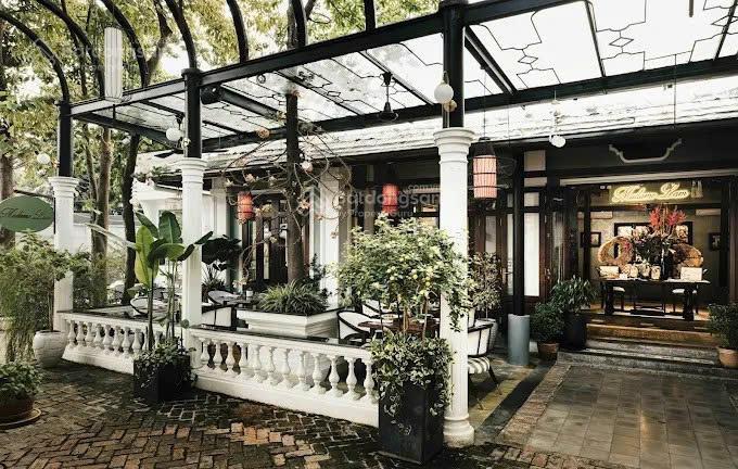 Nhà mt xuân thủy, khu sầm uất thảo điền! diện tích 10x20m với 1 trệt 2 lầu! giá thuê 90 triệu