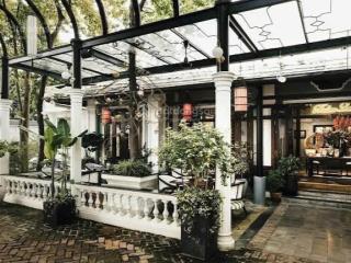 Nhà mt xuân thủy, khu sầm uất thảo điền! diện tích 10x20m với 1 trệt 2 lầu! giá thuê 90 triệu