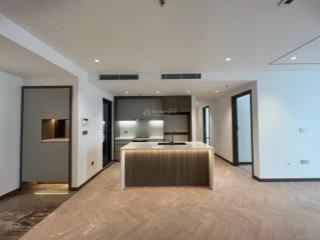 Em cho thuê căn hộ cao cấp 4pn,3wc han jardin  n01t6 ngoại giao đoàn, căn góc,view hồ tây