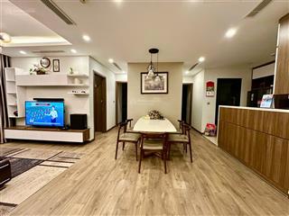 Chính chủ cho thuê chcc n01t4 ngoại giao đoàn, căn góc, 3pn, full nội thất đẹp,nhận nhà được luôn