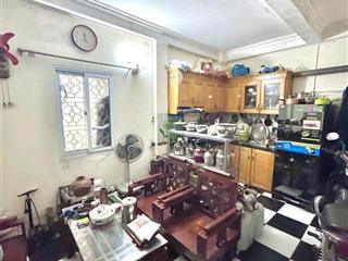 Bán nhà riêng lô góc 25m2 3 tầng thổ quan đống đa 4,05 tỷ sổ đỏ vuông đẹp