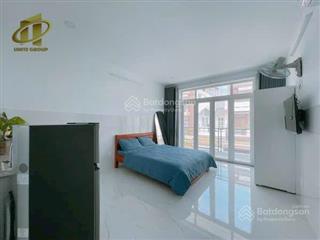 Thuê ngay ban công 30m2 siêu thoáng nguyễn cửu vân, bình thạnh  gần quận 1   0339 712 ***