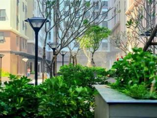 Bán gấp cc green river q8, 3,6 tỷ, 72m2, 2pn, 2wc, nội thất đầy đủ