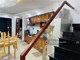 Bán nhà mới đẹp sát mặt tiền trung tâm quận 10  dtsd 70m2  có dòng tiền 120 triệu/ năm nhỉnh 5 tỷ