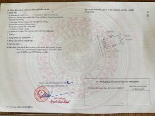 Tiếp giáp với 3 khu công nghiệp lớn và ql 10 chạy qua và là nối lên cao tốc hp  hn