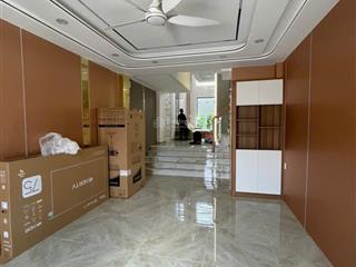 Bán nhà hẻm 1/ lê trọng tấn  full nội thất, có thang máy  giá cực tốt