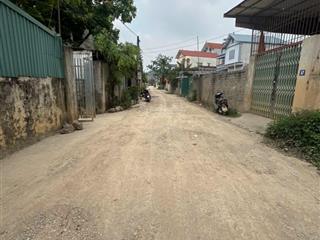 Bán đất mặt đường liên xã hợp tiến  mỹ đức, gần cầu quan sơn  vị trí đẹp, sổ đỏ sẵn
