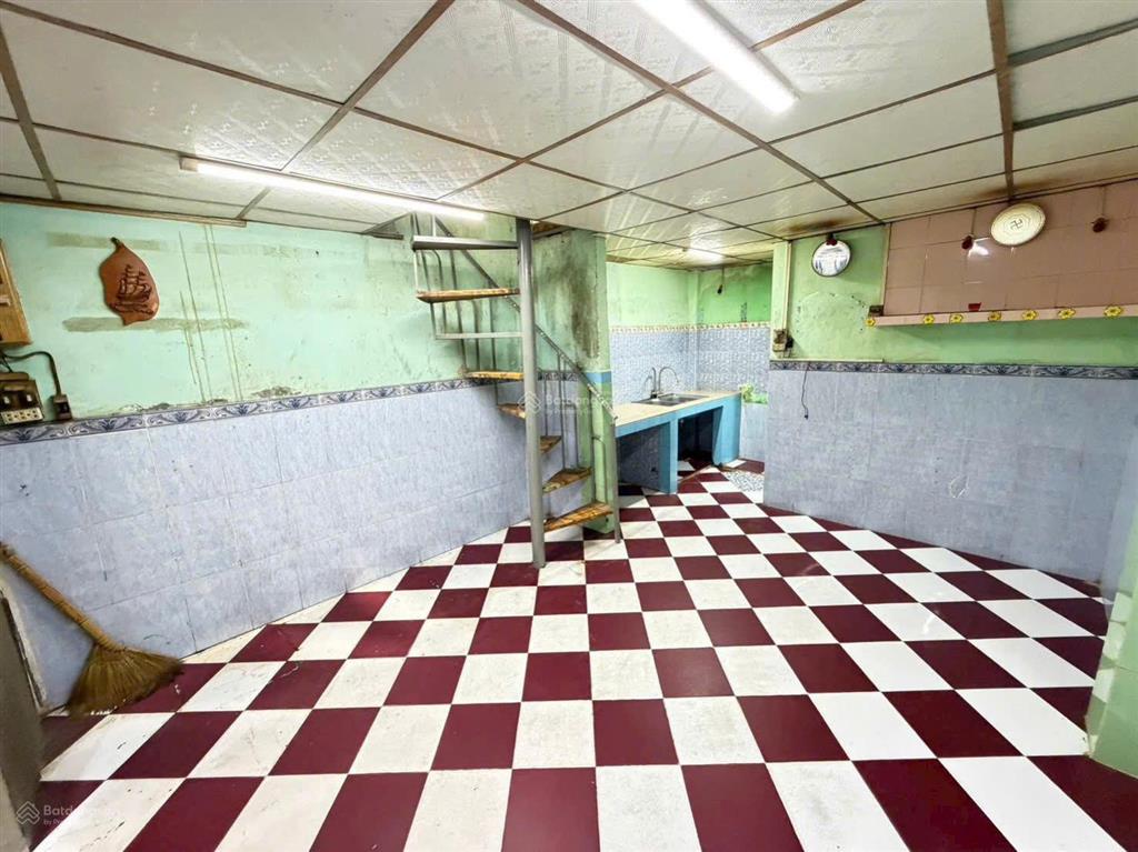 Bán nhà hẻm 62 lê đại hành, quận 11  giá chỉ 3.568 tỷ