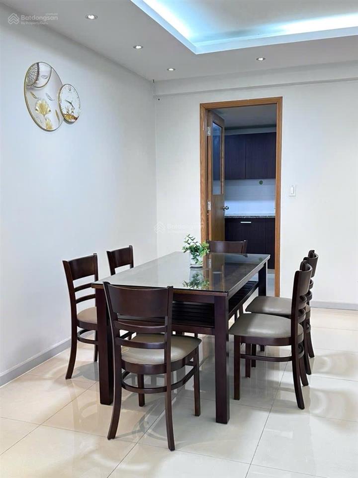 Cho thuê căn hộ canary home 3 phòng ngủ 117m2 giá 10trieu/1 tháng ngay aeon mall  0896 998 ***