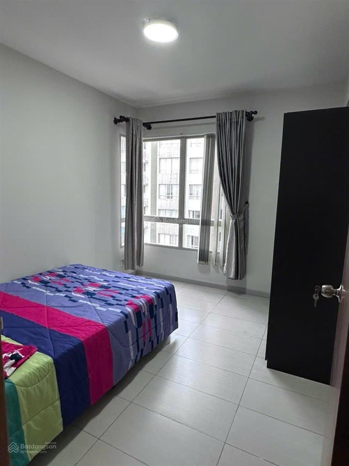 Cho thuê căn hộ canary home 3 phòng ngủ 117m2 giá 10trieu/1 tháng ngay aeon mall  0896 998 ***