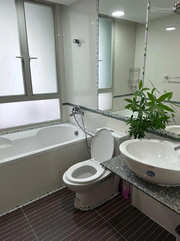 Cho thuê căn hộ canary home 3 phòng ngủ 117m2 giá 10trieu/1 tháng ngay aeon mall  0896 998 ***