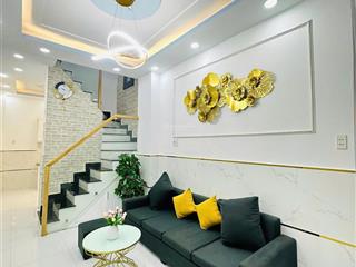 Bán nhà riêng tại tỉnh lộ 10, 2,2 tỷ, 36m2, pháp lý đầy đủ