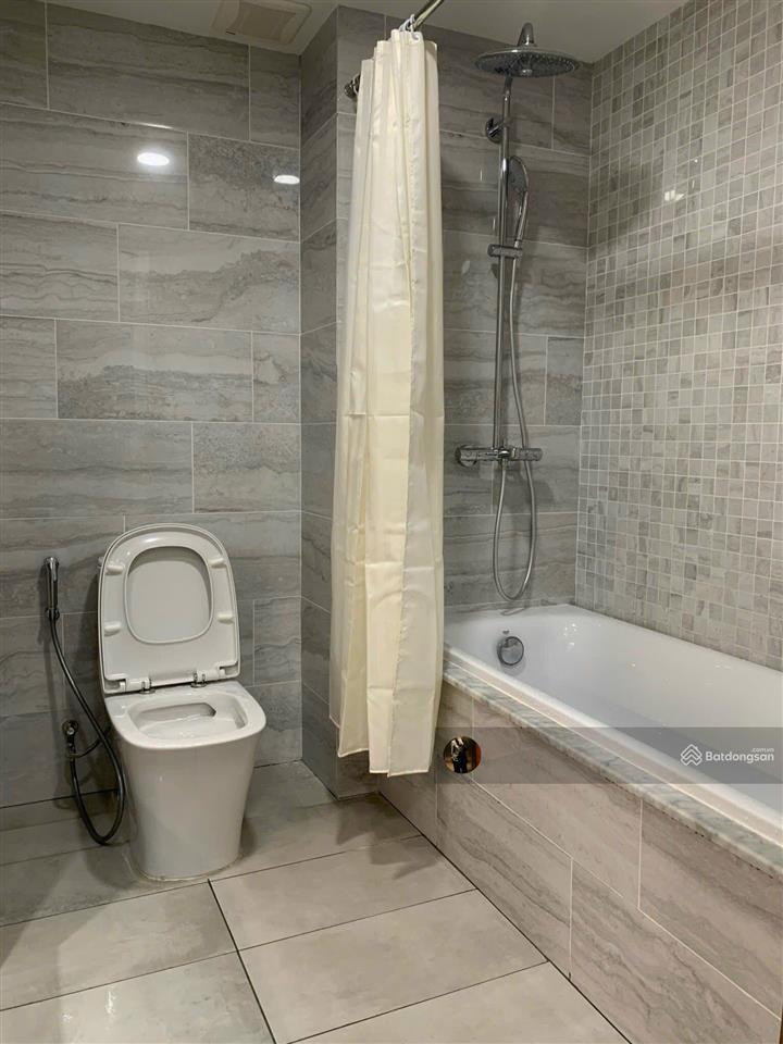 Bán nhanh giúp chủ nhà căn hộ topaz city, q8 dt 70m2 2pn/2wc, full nt  shr!
