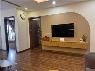 Cần bán nhanh ch 95m2 chung cư golden park view cv cầu giấy cực đẹp