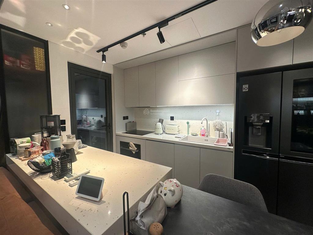 Căn hộ 87m2 chung cư 6th element view hồ tây cần tìm chủ mới, chủ thiện chí, tầng đẹp