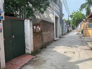 Cần bán gấp đất thổ cư + nhà 2 tầng, sổ đỏ chính chủ 62m2  giá tốt