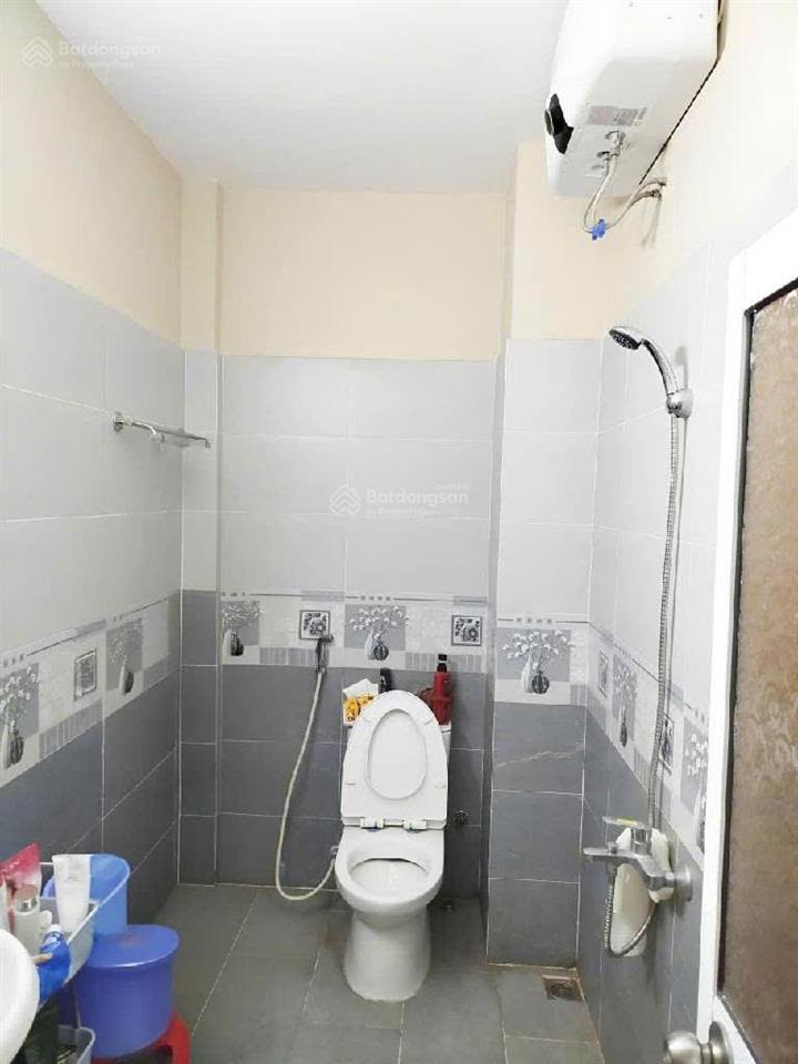 Nhà mặt tiền  kd  đt. đoàn hồng phước, q. tân phú. 4x30m, 3 tầng. giá 11.3 tỷ