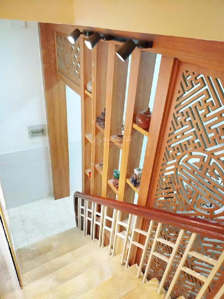 Nhà mặt tiền  kd  đt. đoàn hồng phước, q. tân phú. 4x30m, 3 tầng. giá 11.3 tỷ