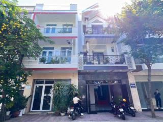 Vip. bán nhà 3 tầng khu đô thị hà quang 2 nha trang. đặc biệt nhà có thang máy.